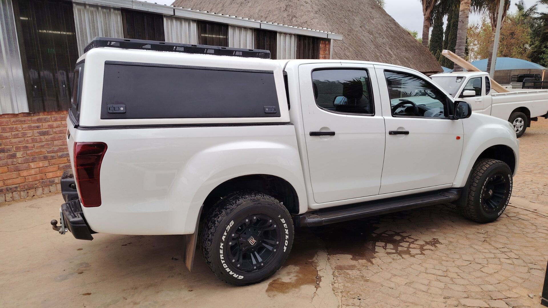 Custom-built canopies for vehicles in South Africa